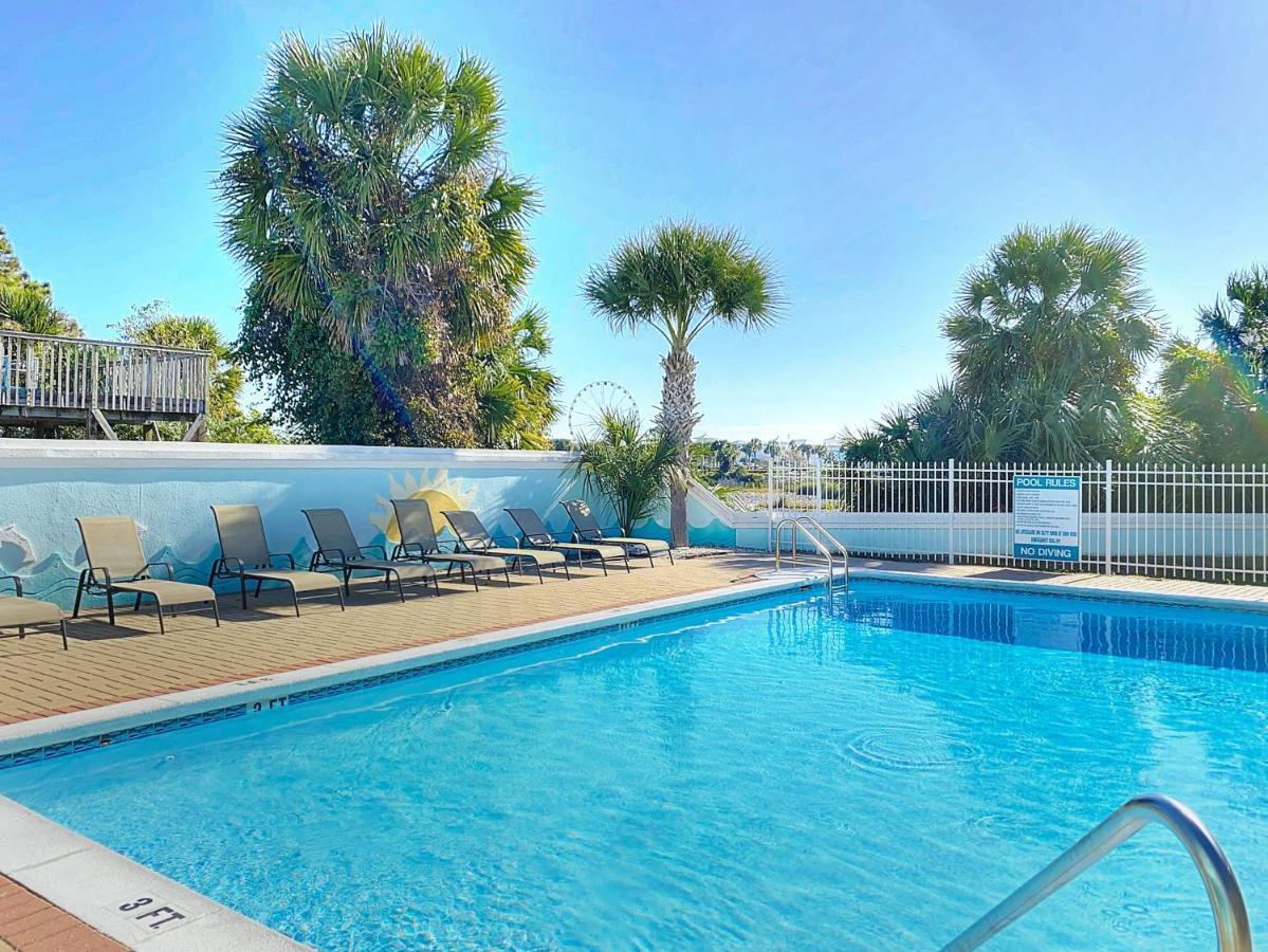Holiday home Summertowne 1